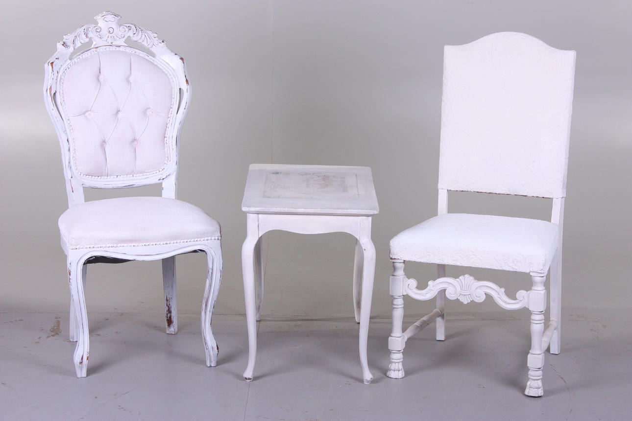 TISCH und STÜHLE, Shabby Chic, weiß lackiert.