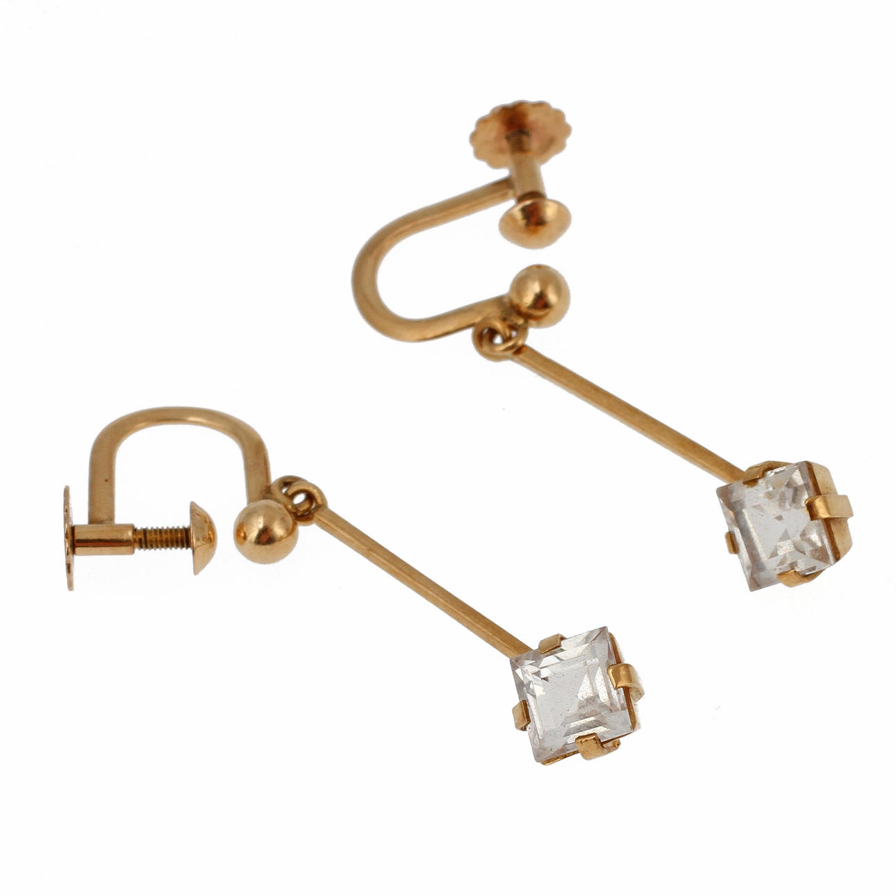 ÖRHÄNGEN OCH HÄNGE, 18k guld, 5,4 gram.