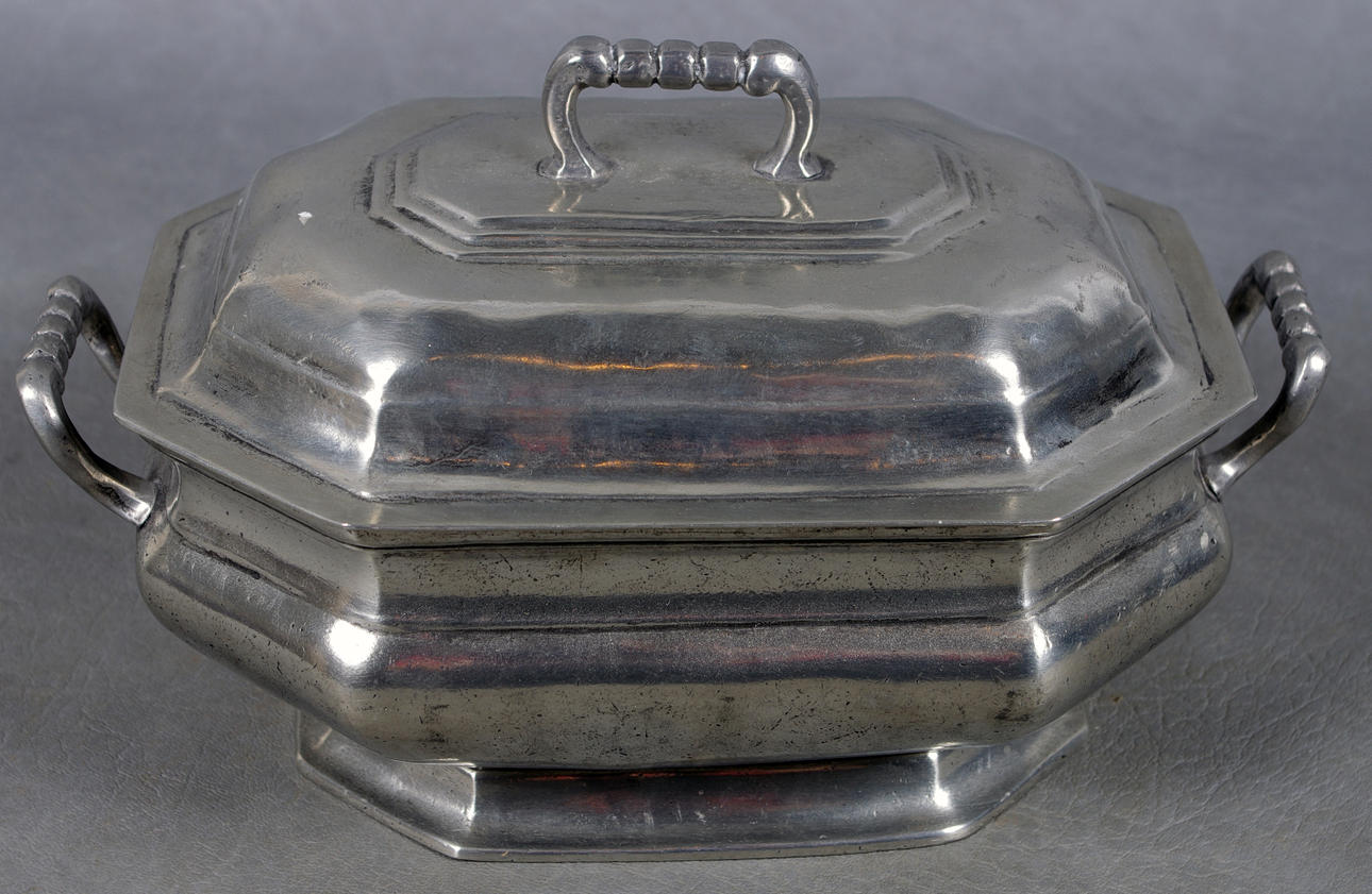 TERRIN, utländskt tenn, 1800-tal.