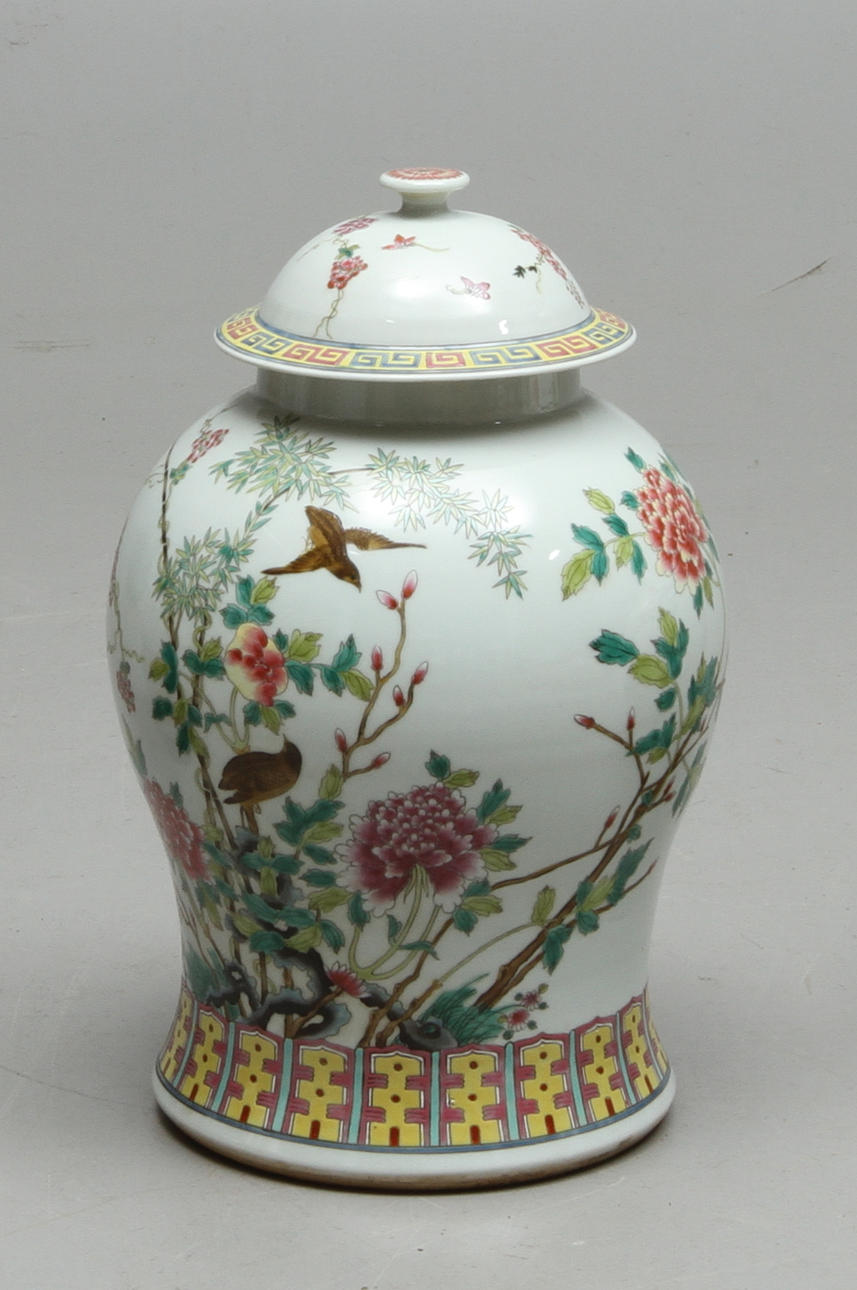 LOCKURNA, porslin, Kina.