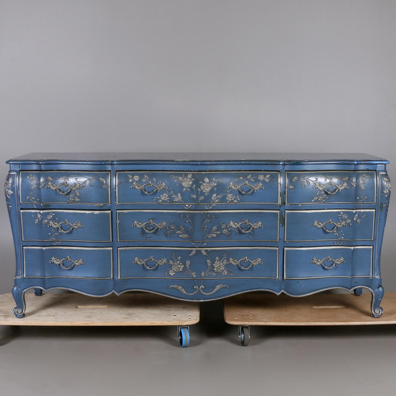 Kommode, Rokoko-Stil, bemalt, Amerika, 20. Jahrhundert.