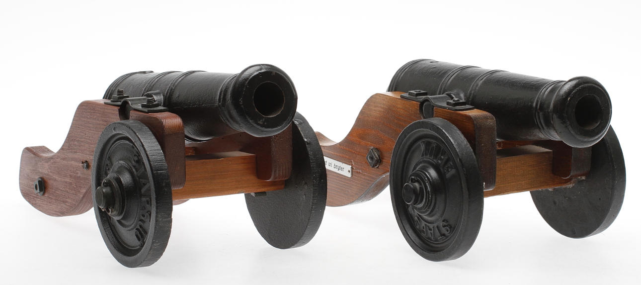 SALUTKANONER, 1 par, Stafsjö bruk.