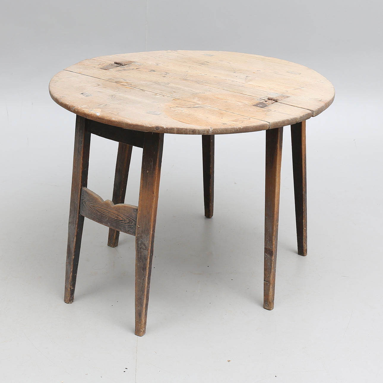 BORD, Allmoge, 1800-tal.