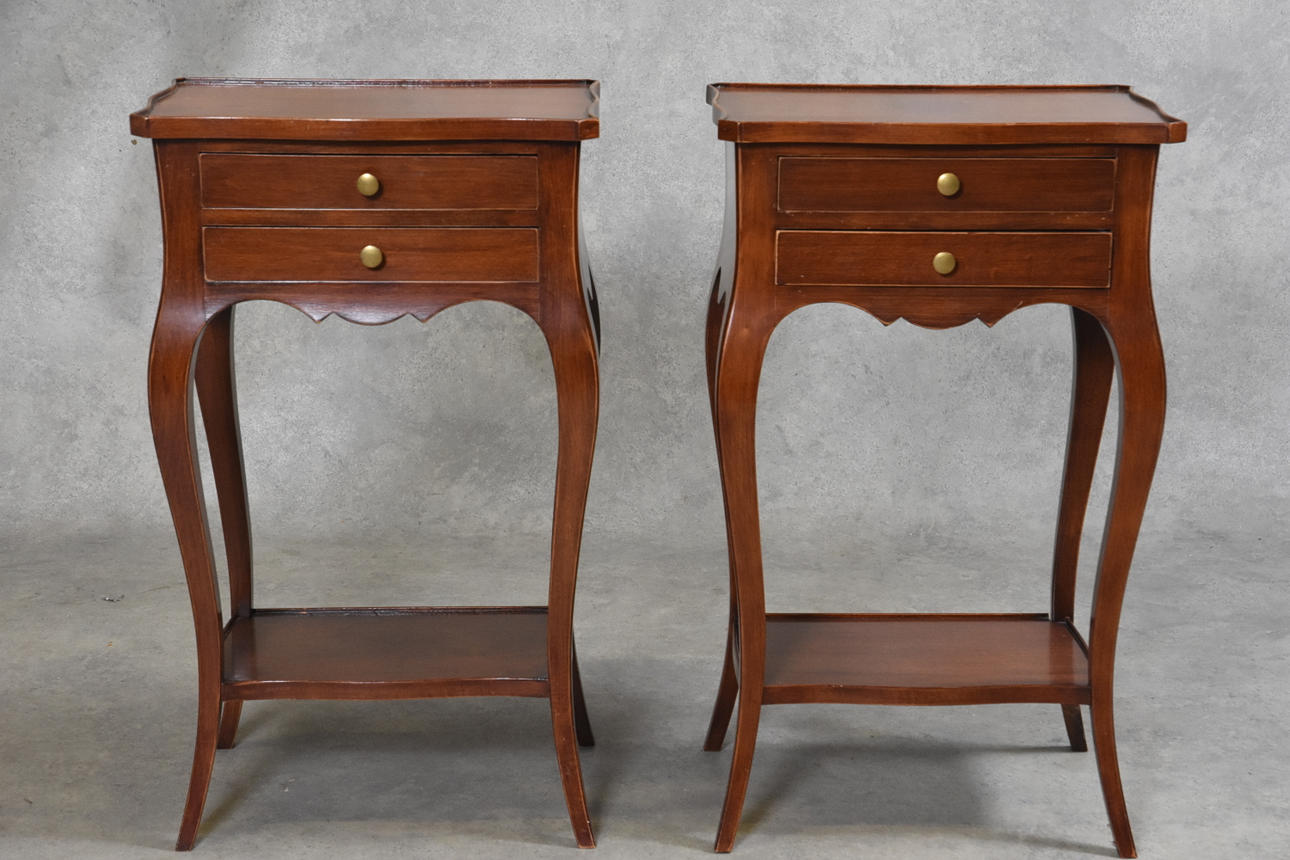 NATTDUKSBORD, 1 par rokokostil.