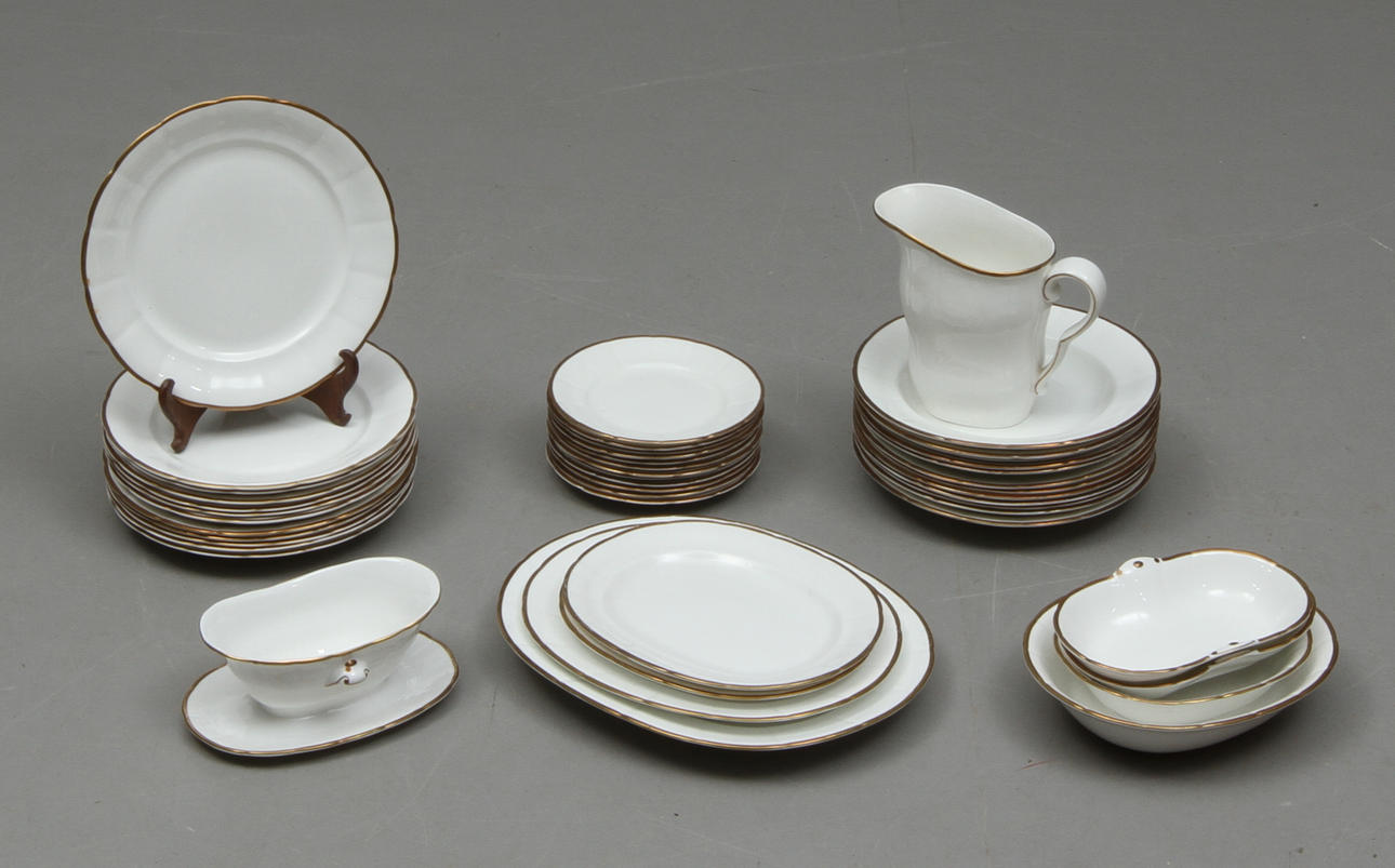 MATSERVIS, ca 46 delar, porslin, Gustavsberg.