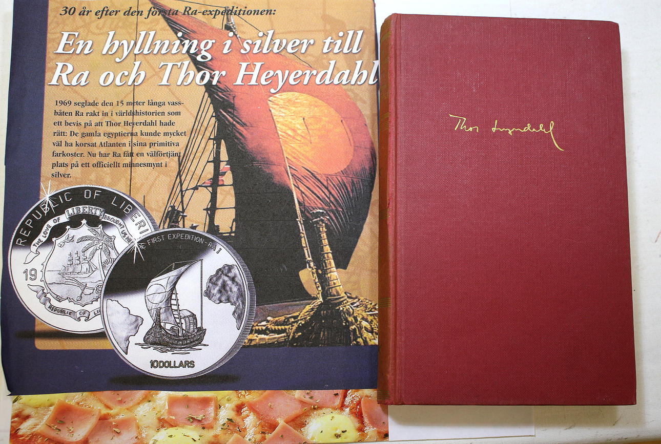 MONEDA y LIBRO, Thor Heyerdahl.