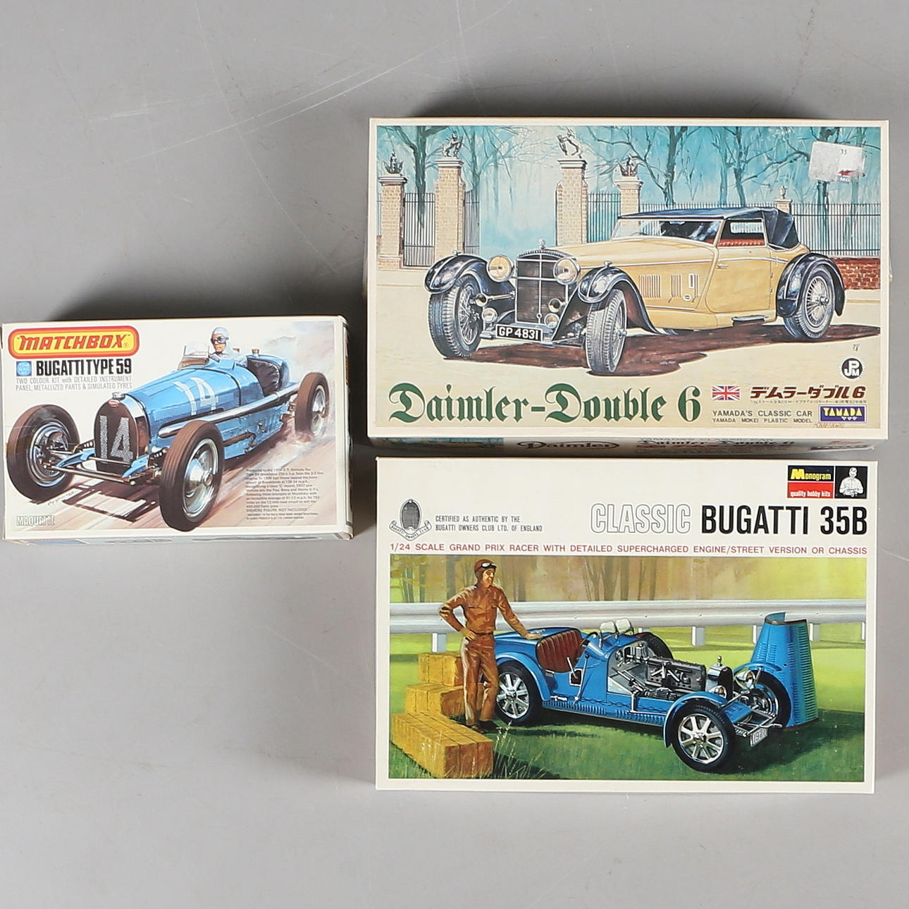 BUILDING KITS, 3 pcs., Bugatti, Daimler-Double, 1900s.