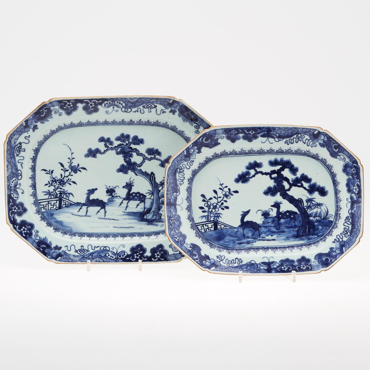 STEKFAT, 2 st, porslin, Kina, 1700-tal.