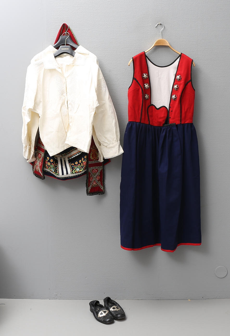 FOLKDRÄKT, Värendsdräkt.