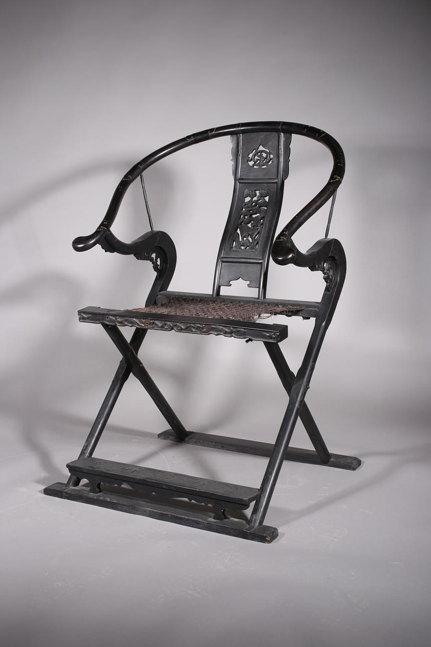 FOLDING CHAIR, China, 19th century.