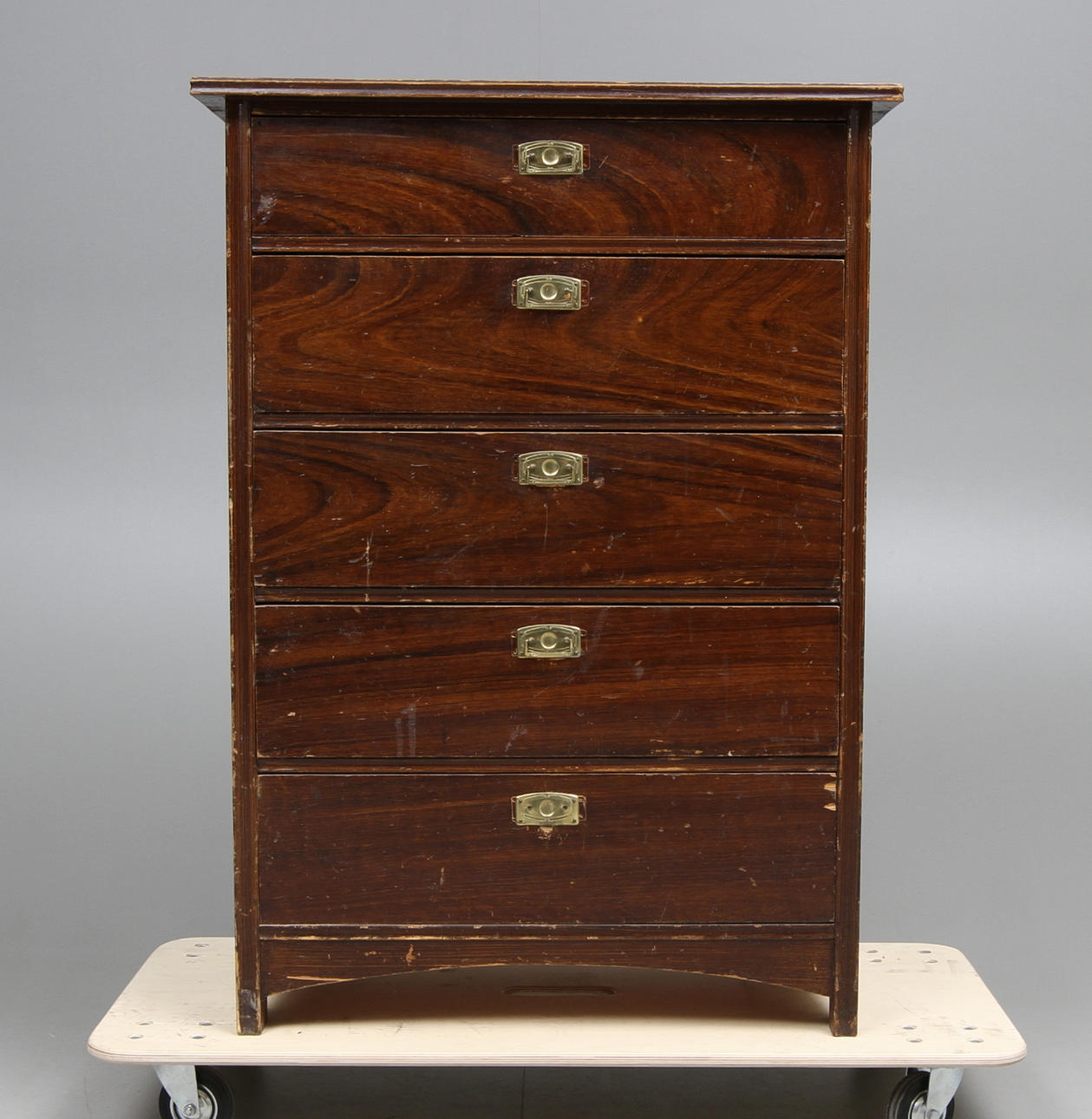 BYRÅ, 5-lådig. C:a 1910.