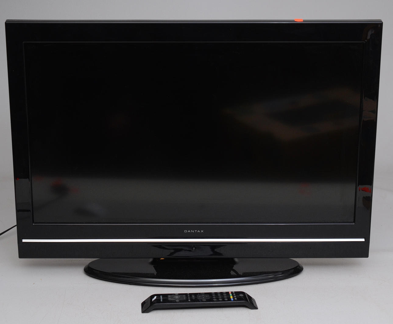 TV, DANTAX, 32".
