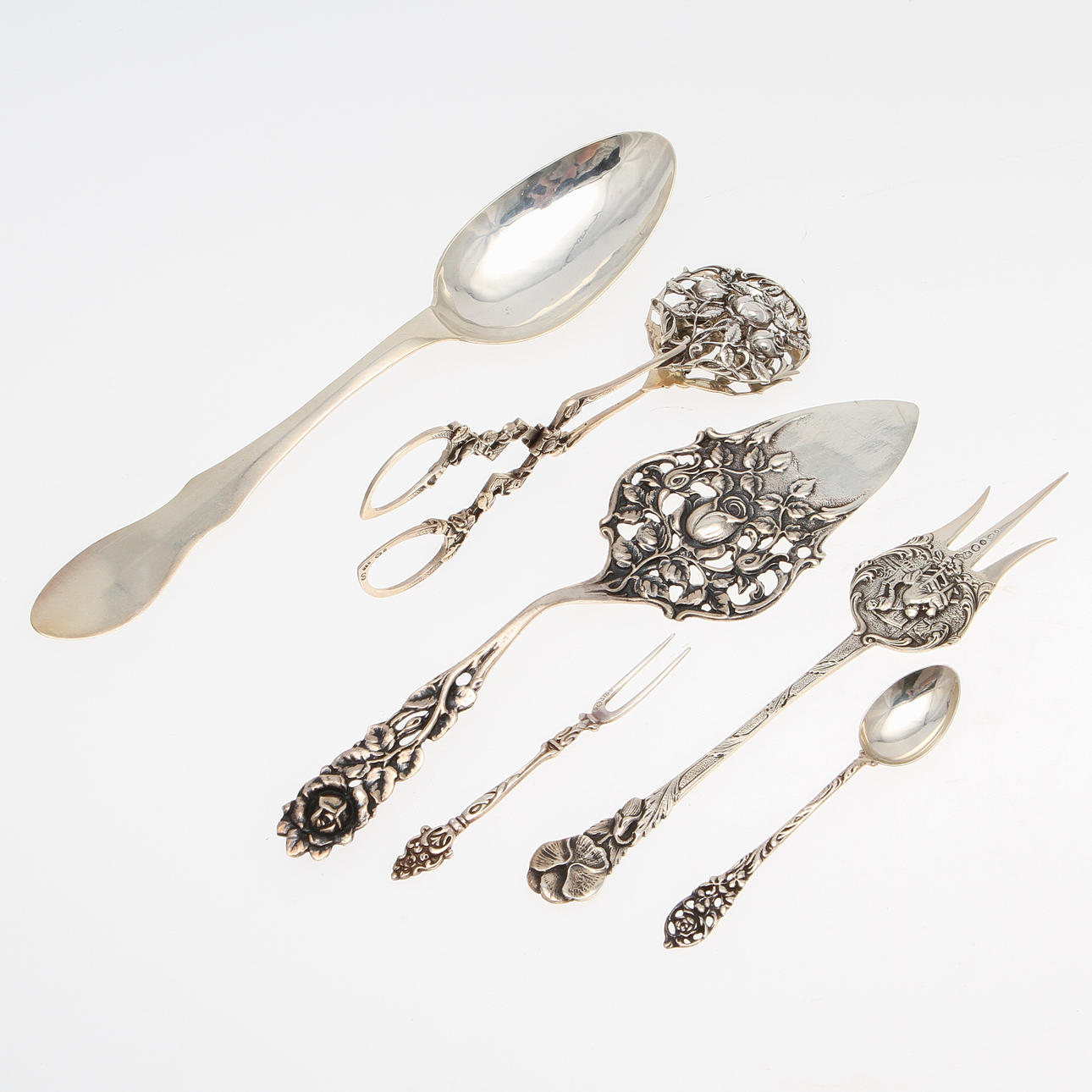 SILVERBESTICK, 17 delar, 270 gram, Sverige och England.