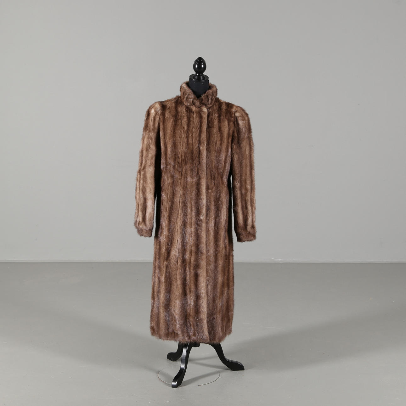 PÄLSKAPPA, minkbit, Saga Mink.