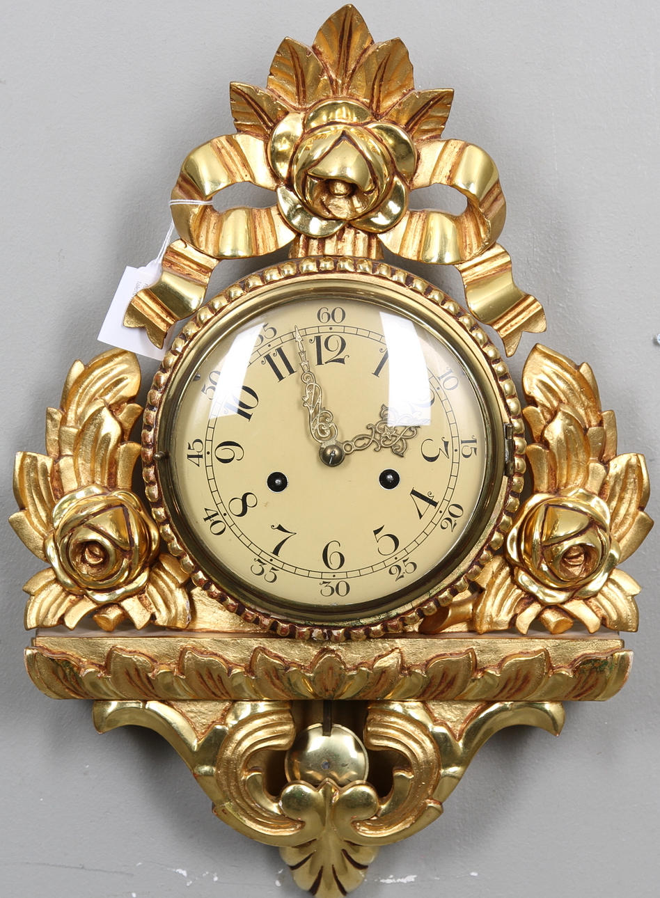 VÄGGPENDYL, trä, förgylld, rokokostil, 1900-talets mitt.