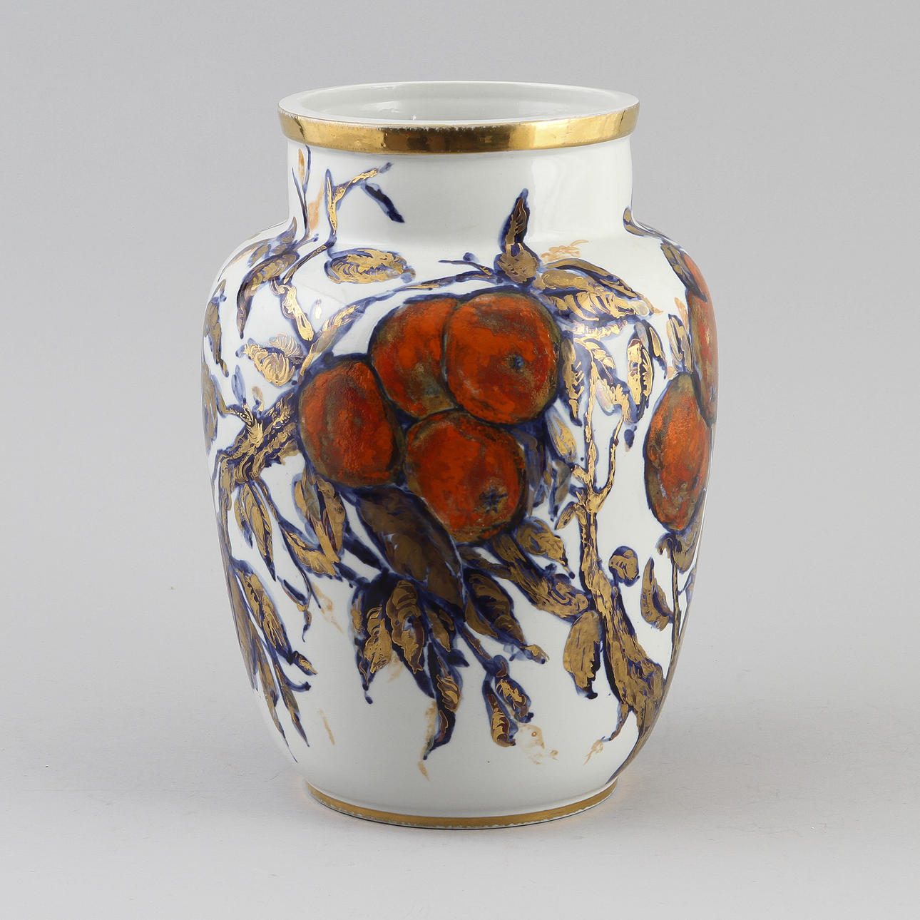 VAS, porslin. Anna Efimova, St.Petersburg Porslinsfabrik 1900-tal.