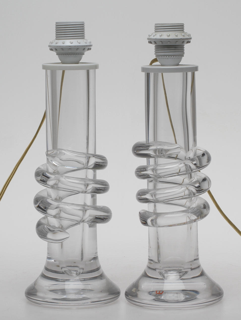 BORDSLAMPOR, 1 par, glas, Hanne Dreutler, Kosta, sign, 1900-talets andra hälft.