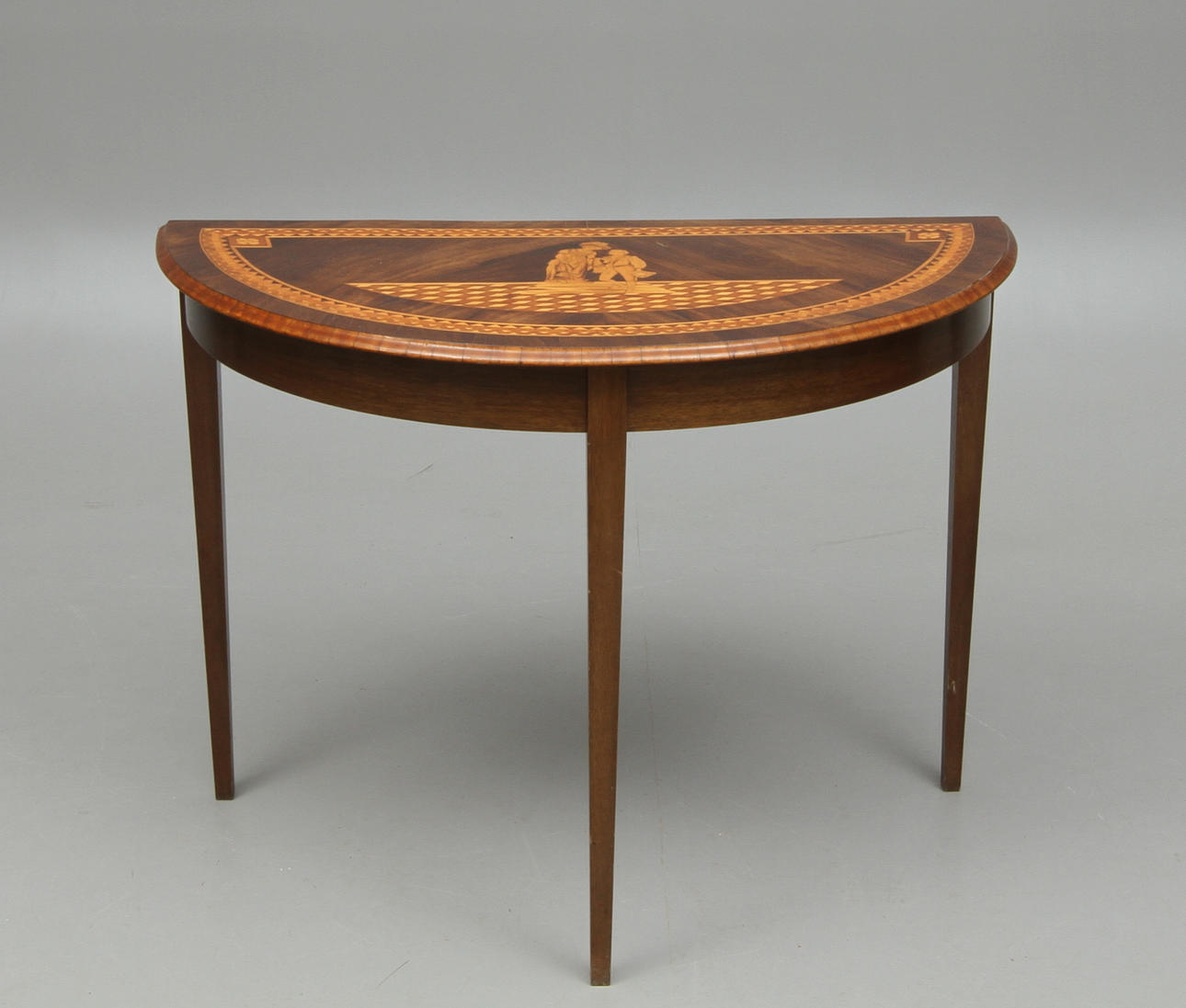 KONSOLBORD, 1900-tal.
