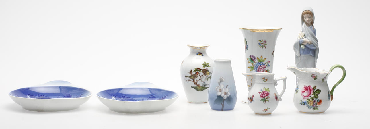 KERAMIKFÖRMÅL, 8 delar, bl.a. Herend, Lladro.