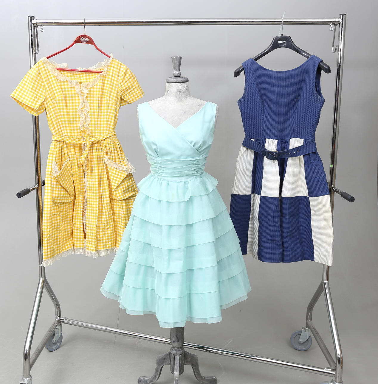 DRESSES, 3 pcs, 1960s. Estimated size approx 38/40.