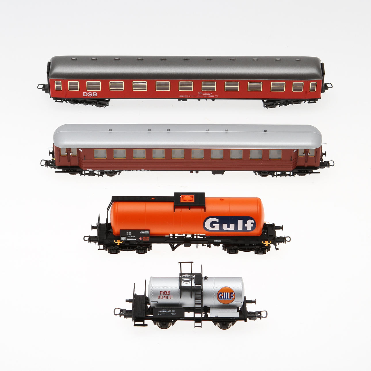 MODELLTÅG, 36delar, Olika märken.