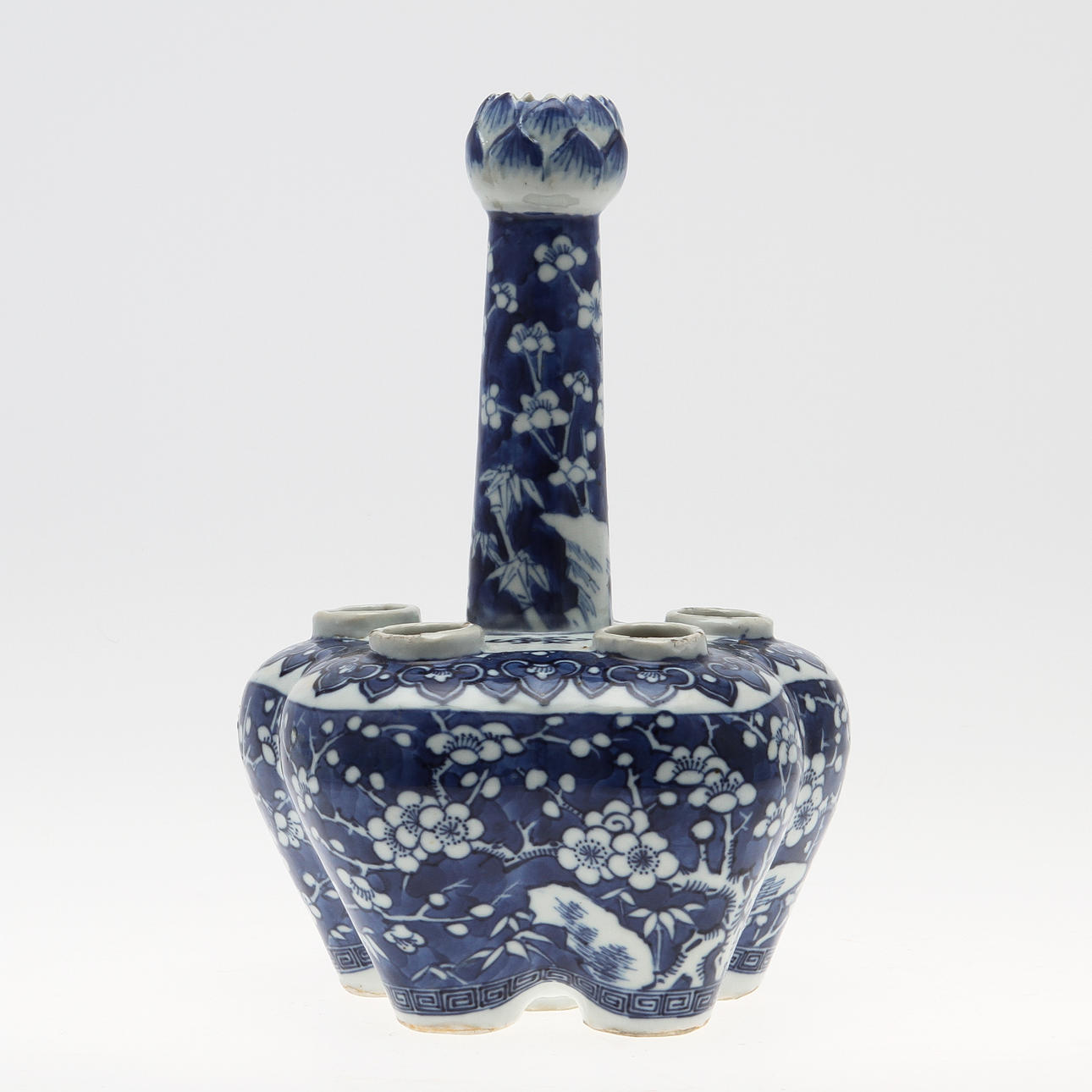 TULPANVAS, porslin, Kina, 1800-tal.