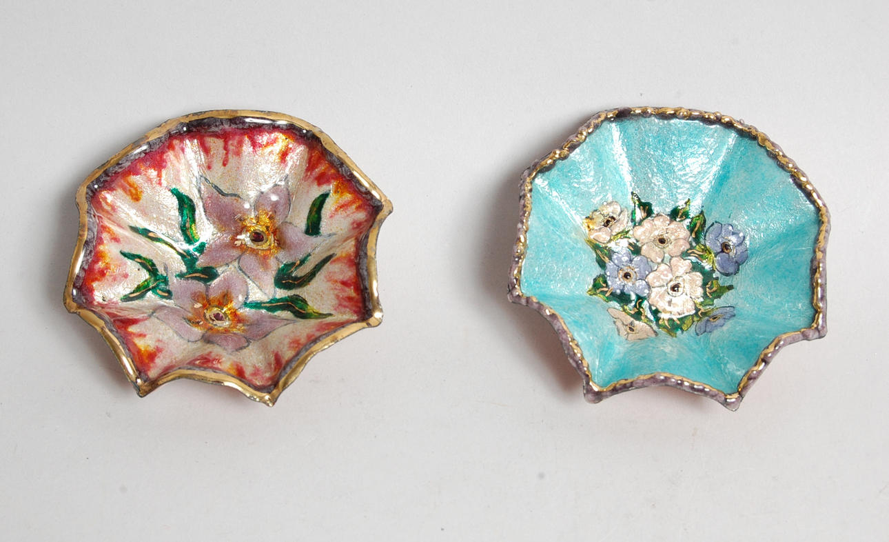 SKÅLAR, 2 delar, porslin, Limoges, signerade Mathieu.