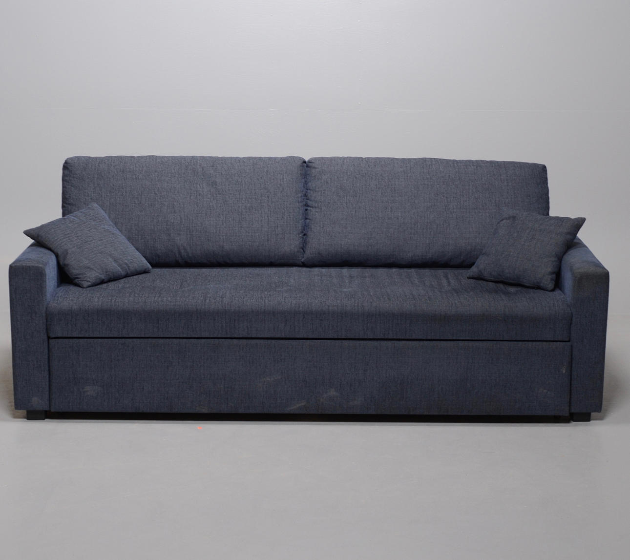 BÄDDSOFFA, blått tyg.