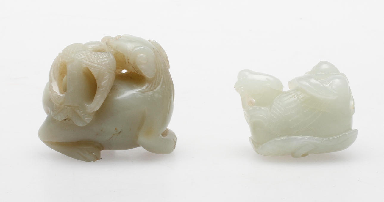 FIGURINER, 2 st, jade. Kina.