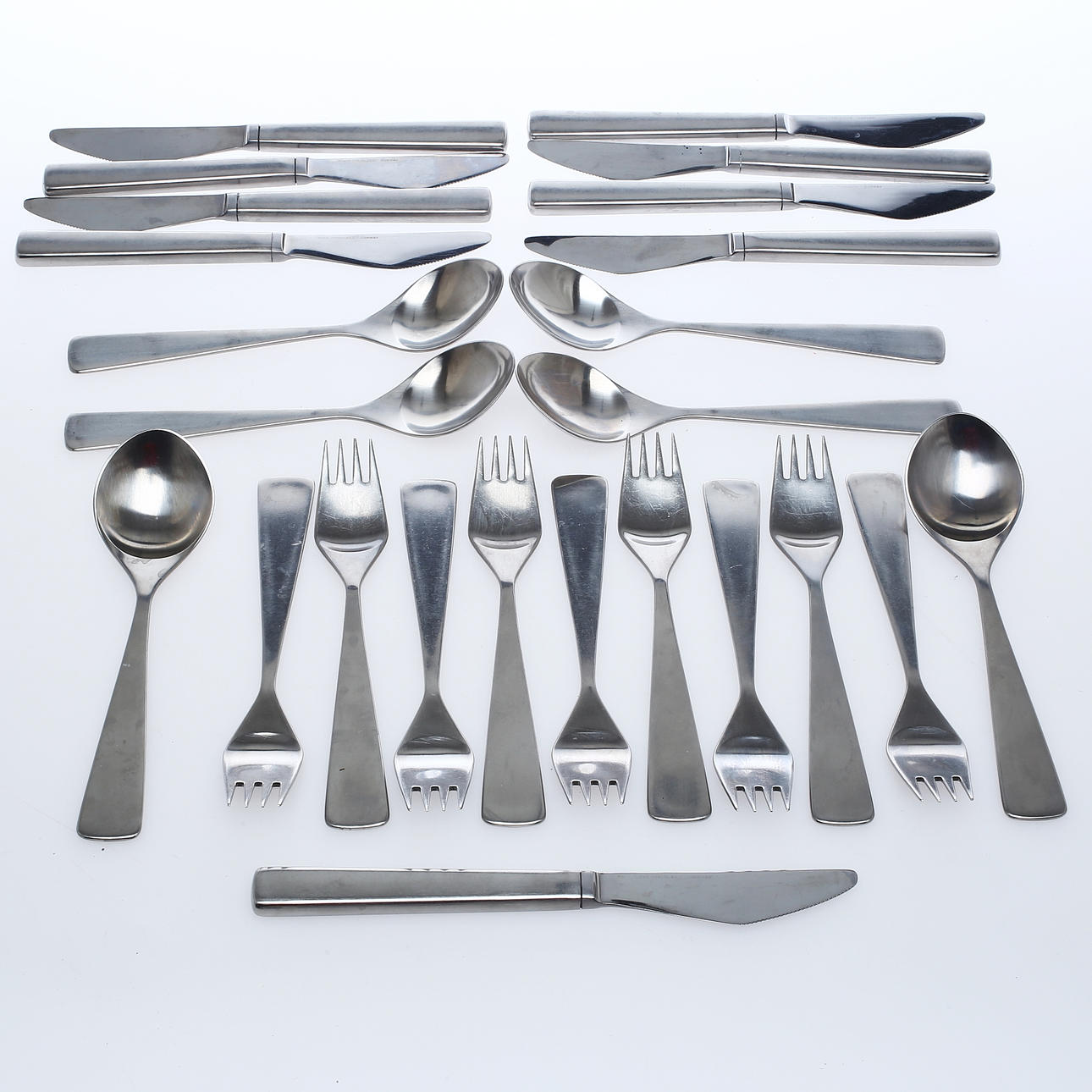 ATERINALUSTE, 24 kpl, teräs, "Maya", Tias Eckhoff, Norstaal.