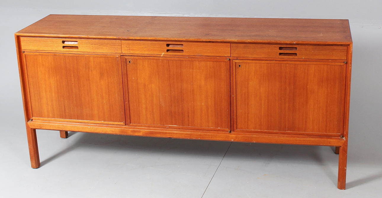 SIDEBORD, teak 1950 talet.