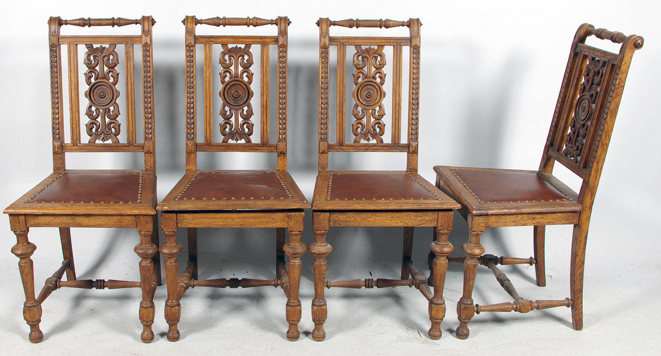 STOLAR, 4 stycken, skuren ek med skinnsits.