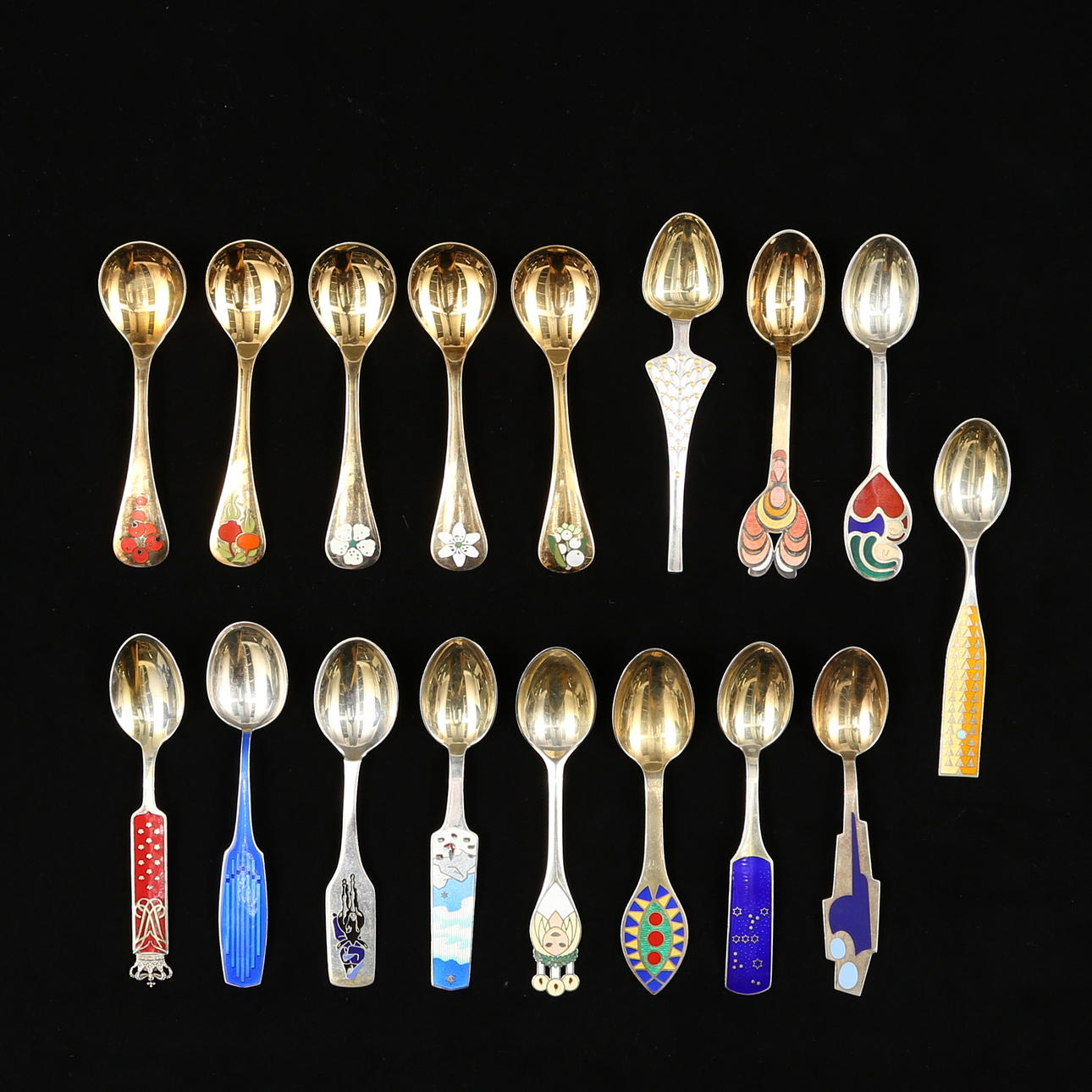 JULESKEER, 17 stk, A Michelsen.