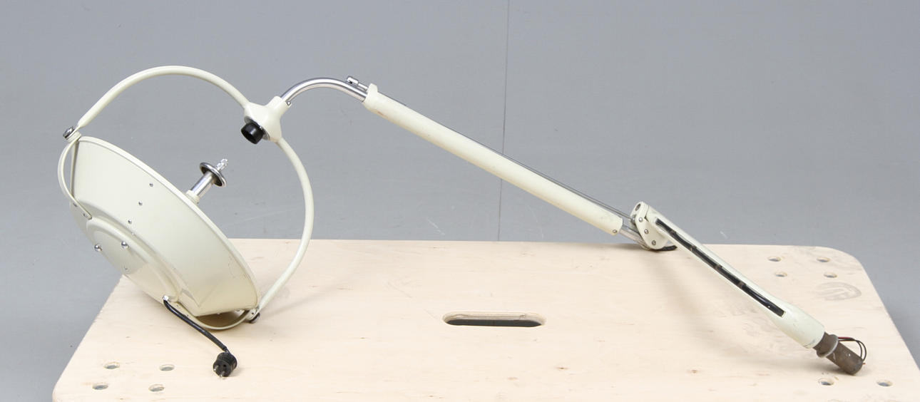 TANDLÄKARLAMPA, AB Dentatus Sweden, 1900-talets mitt.