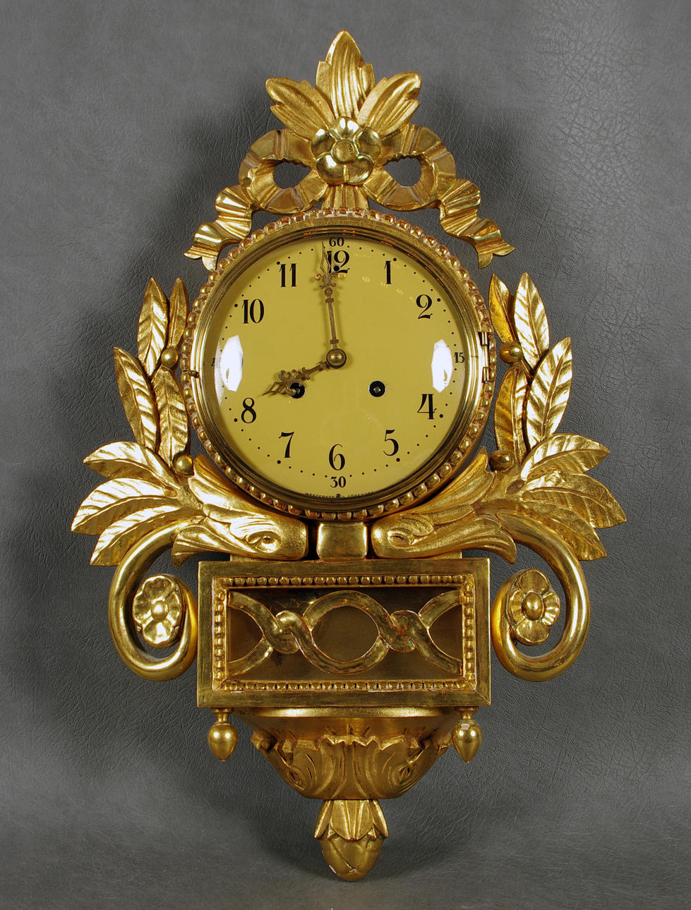 VÄGGPENDYL, förgyllt, Westerstrand, Töreboda.