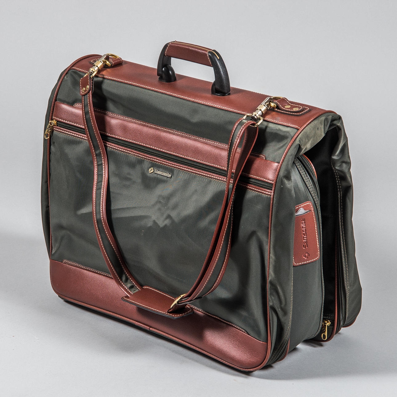 REJSEGARDEROBE, Samsonite.