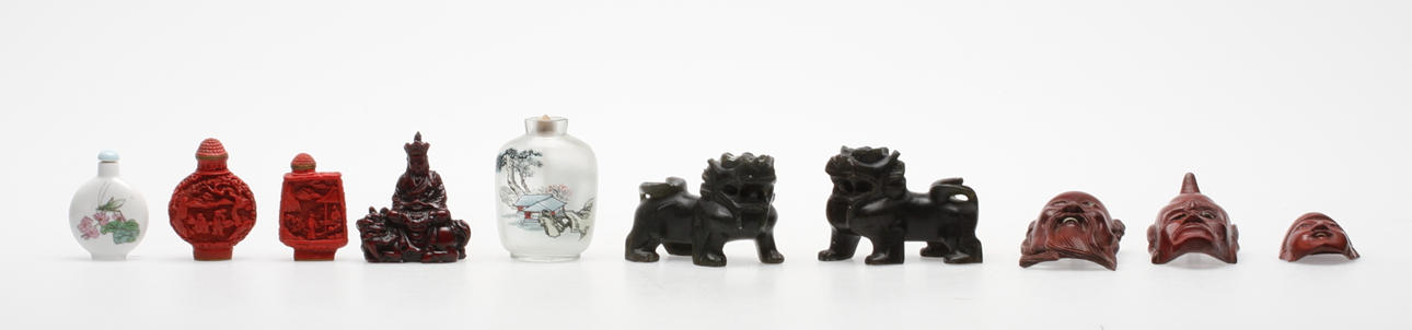 OSTINDISKA FÖREMÅL, 10 del, bland annat snusflaskor.