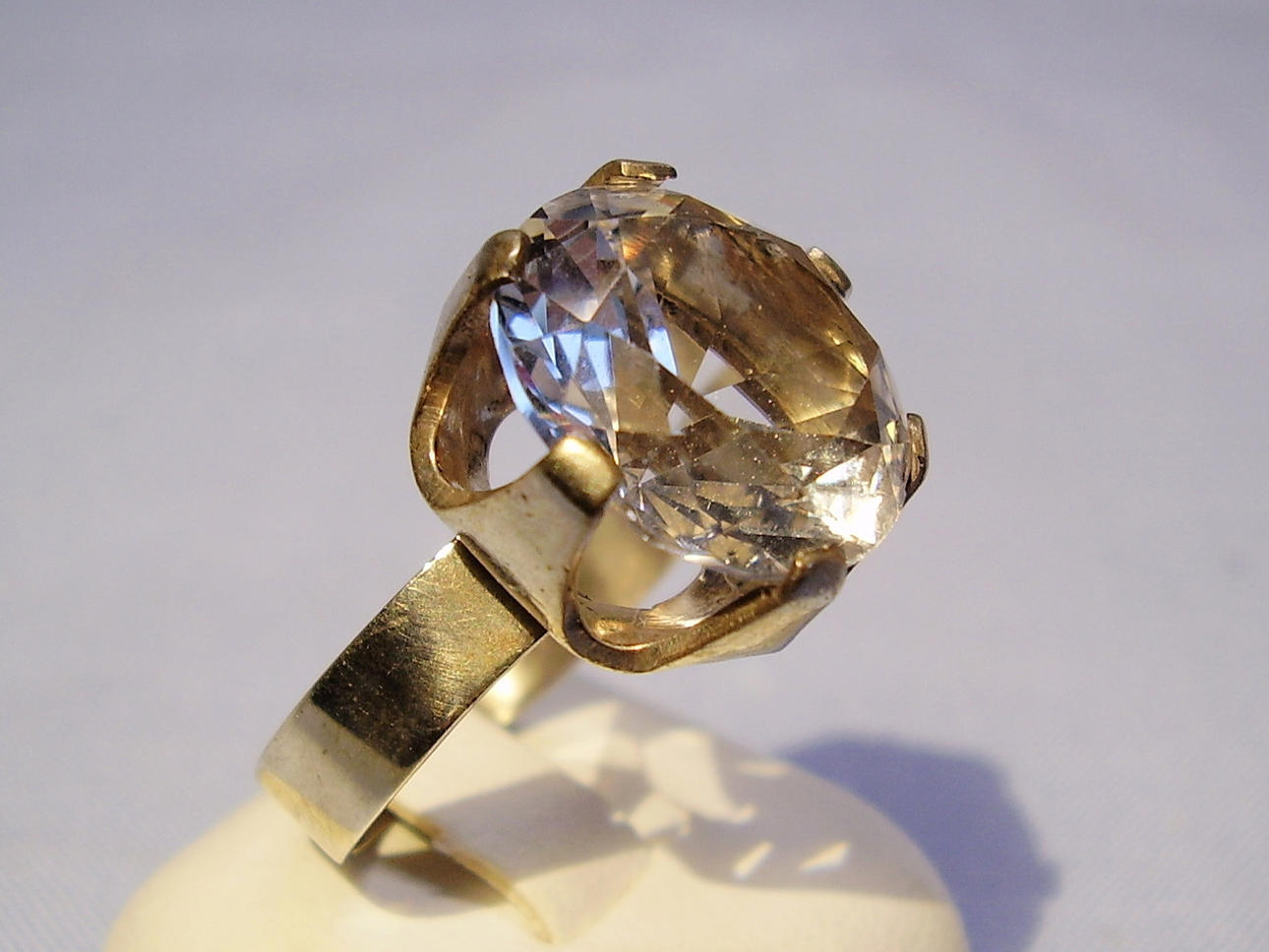 BERGKRISTALL RING NORDIC DESIGN.