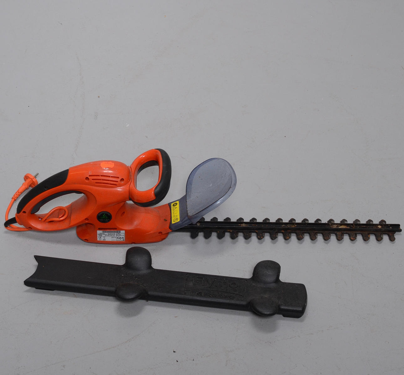HEDGE TRIMMERS, Elektrolux Flymo HT 420.