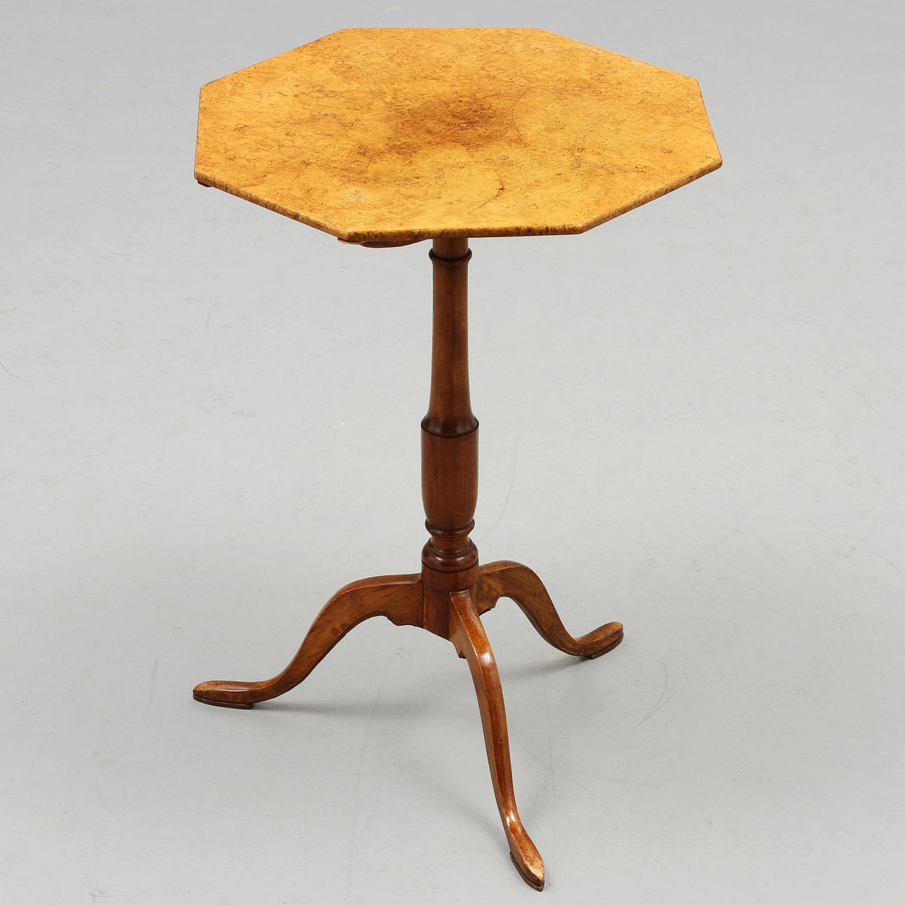 FÄLLBORD, 1800-talets förra hälft.