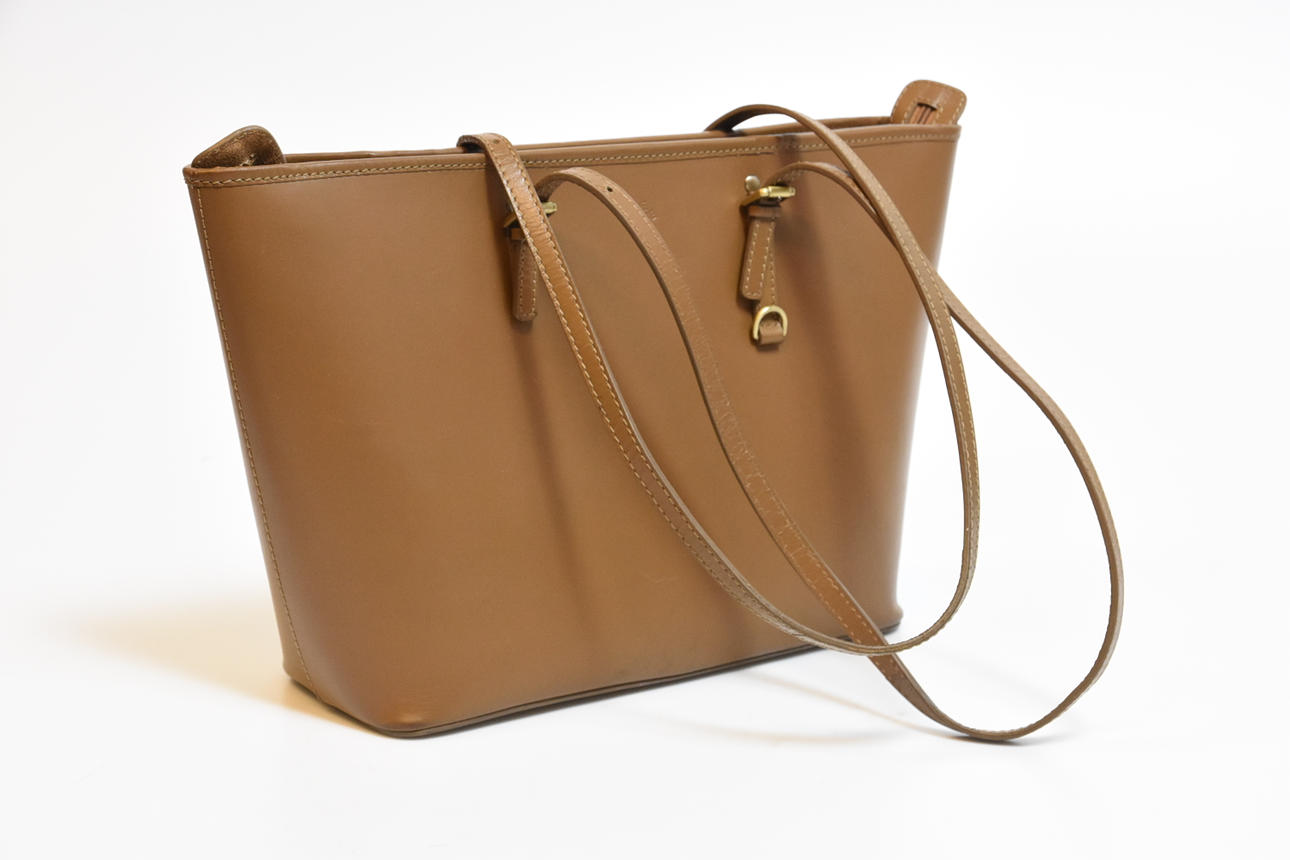 LAUKKU, "The Monte" nahkaa.