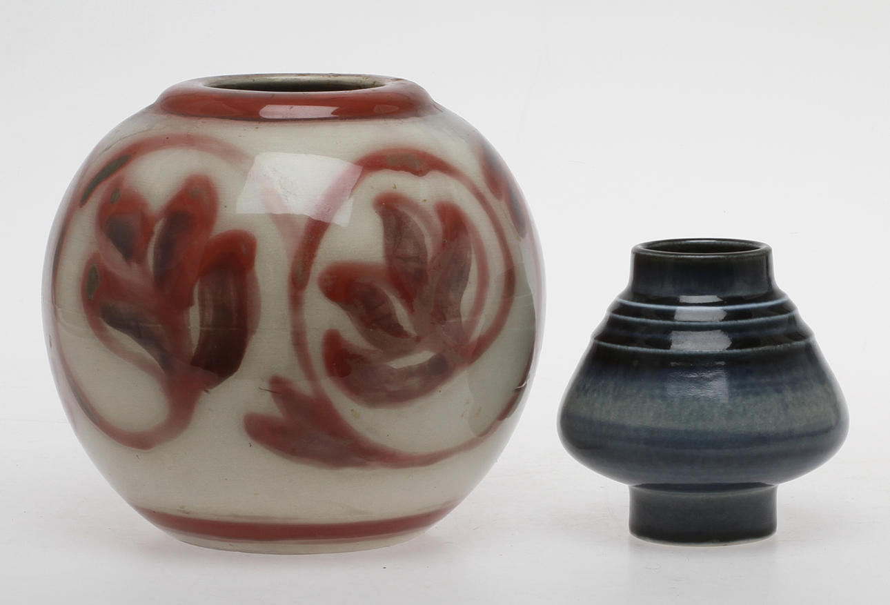 VASER, 2 st, keramik, Olle Alberius och Edgar Böckman, 1900-tal.