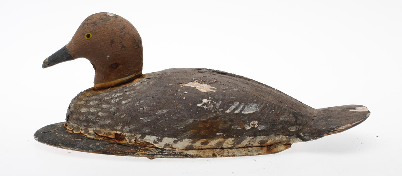 VETTE, målad trä, 1900 talets första hälft.