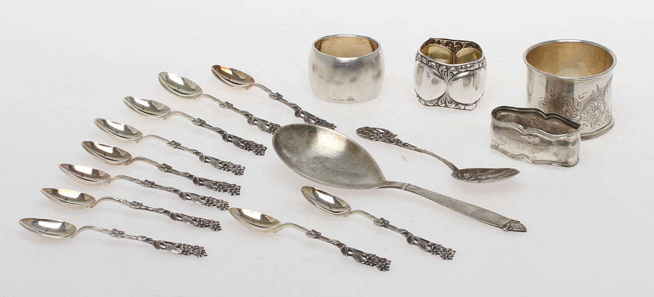 PARTI SILVER, bland annat moccaskedar, 1900-tal. Tot vikt 195 gram.