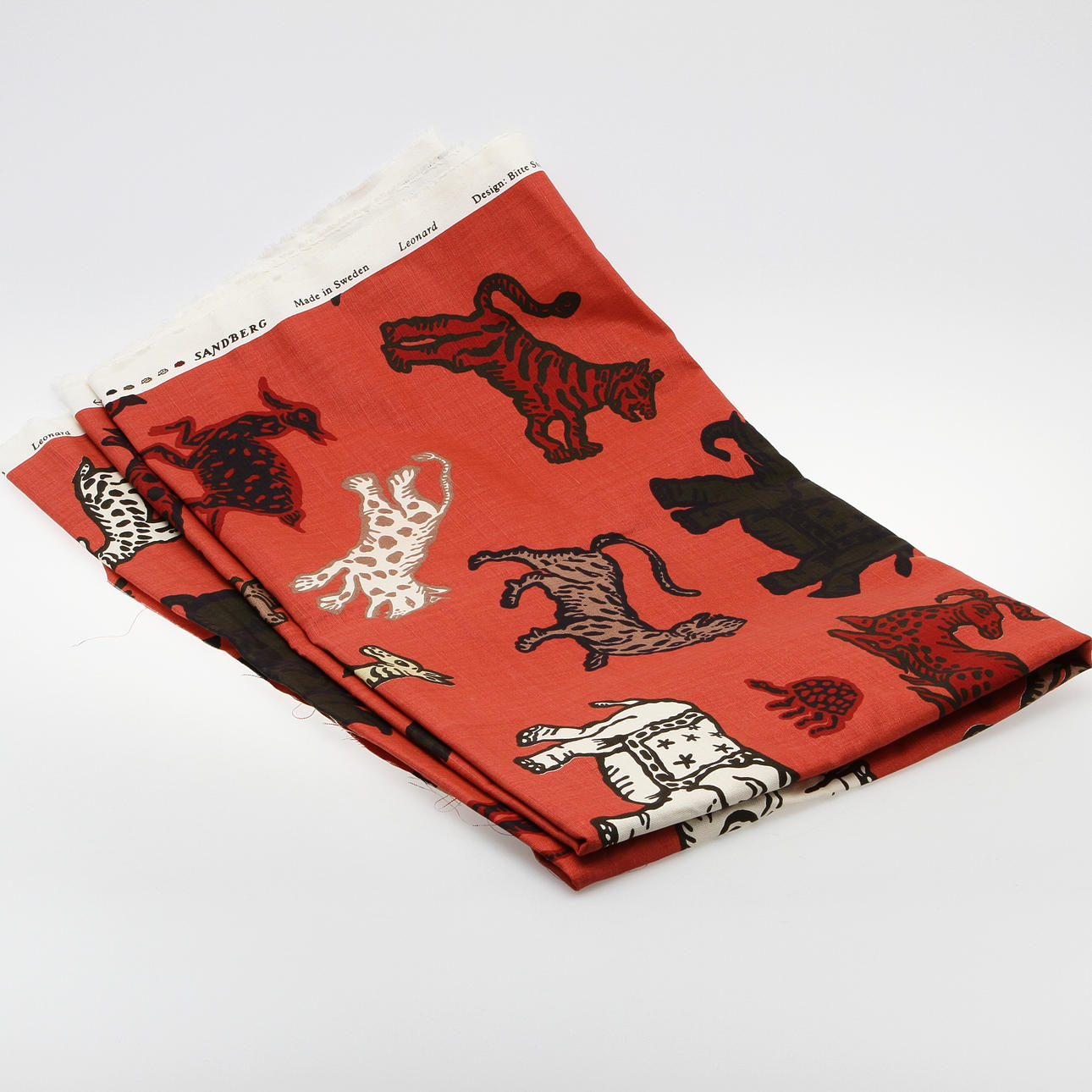 TEXTIL, "Leonard", formgivare: Bitte Stenström, Sandberg ca 350x150.