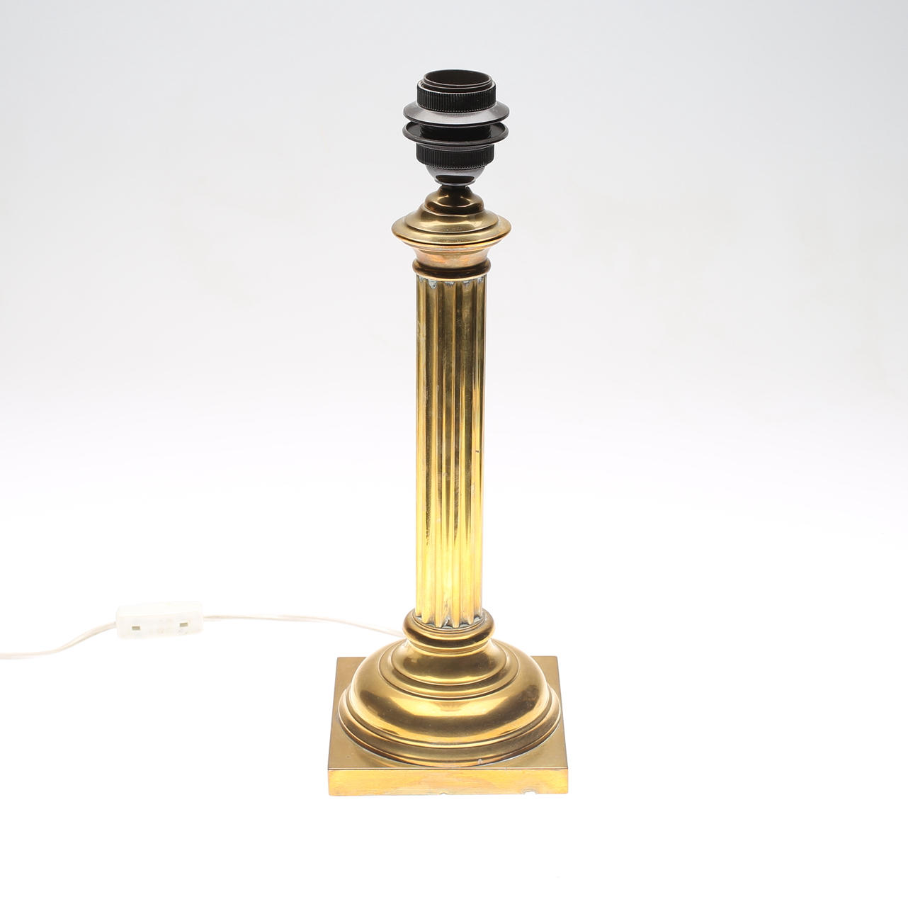 BORDSLAMPA, mässing, 1900-tal.