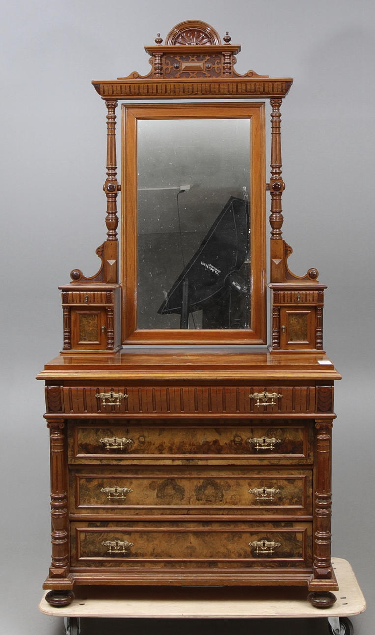 SPEGELBYRÅ, C:a 1900.