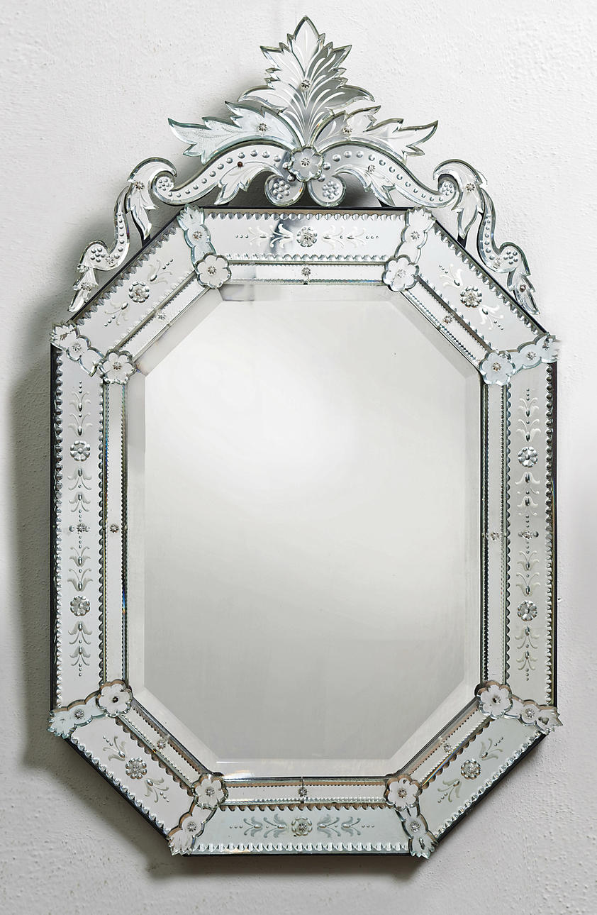 VENETIAN STYLE MIRROR, circa 1900.