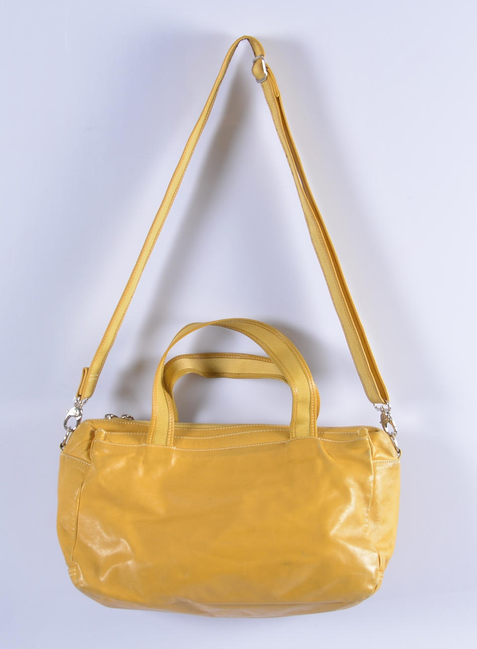 VÄSKA, läder, Mandarina Duck.