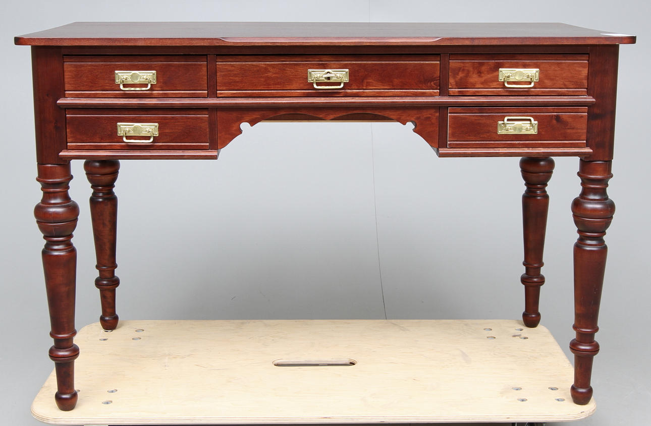 SKRIVBORD, 1900-talets andra hälft.